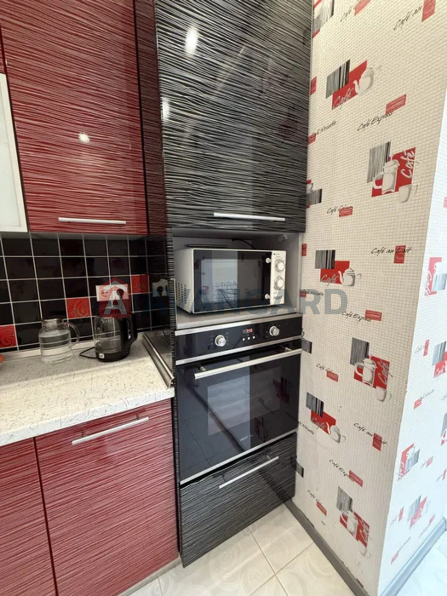 2 ��. ��������, 76/-/16 ��. �., 8/10 ������ ���� 14