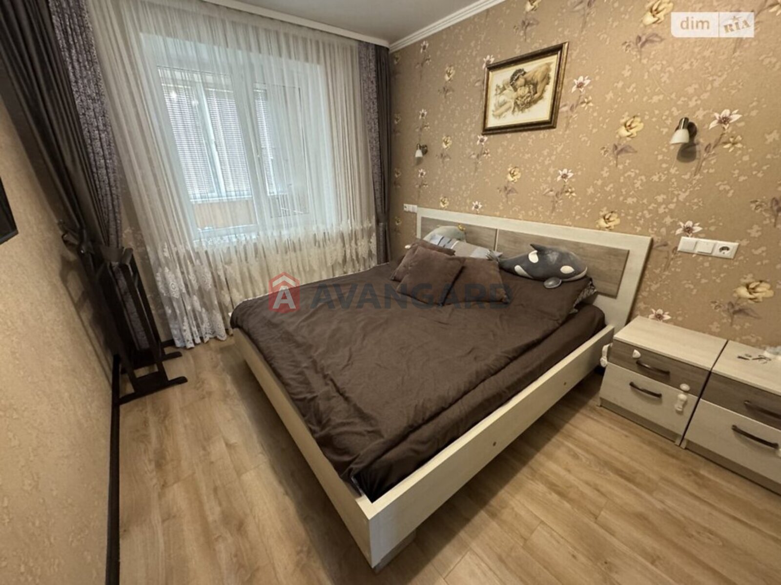 4 ��. ��������, 74/-/- ��. �., 5/9 ������ ���� 22