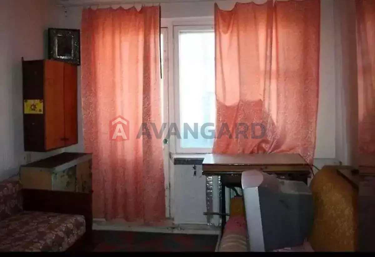 3 ��. ��������, 70/-/9 ��. �., 10/10 ������ ���� 3