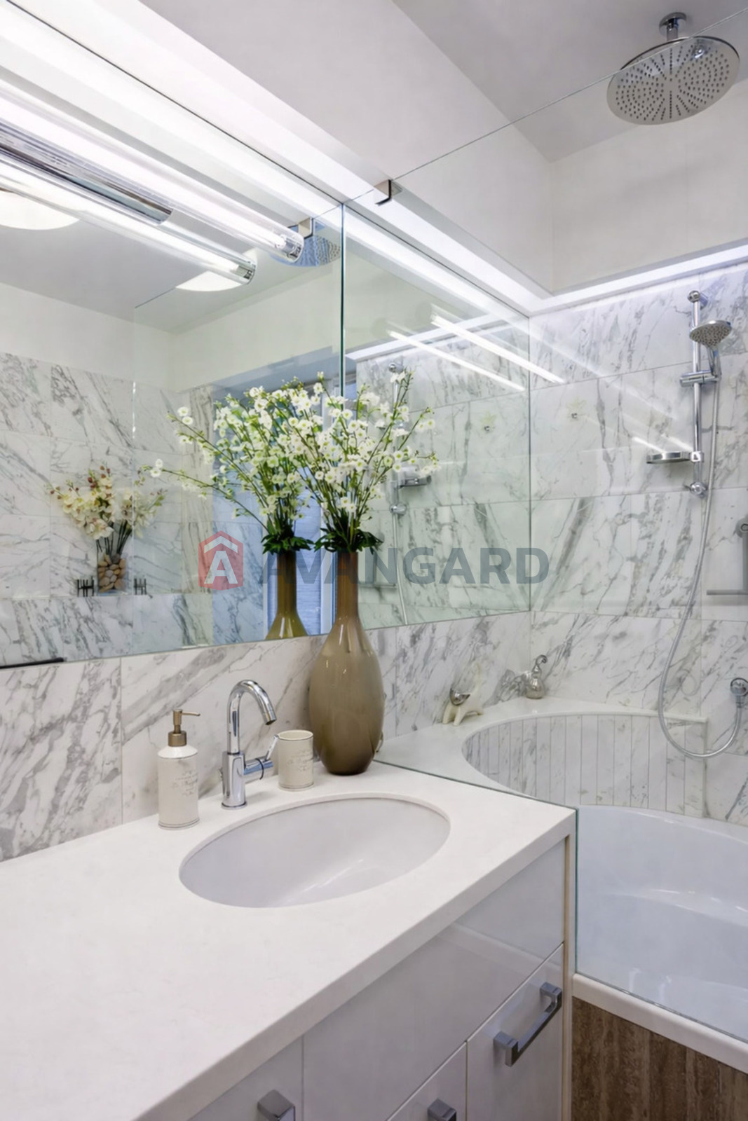 1 ��. ��������, 34/18/5 ��. �., 5/5 ������ ���� 8