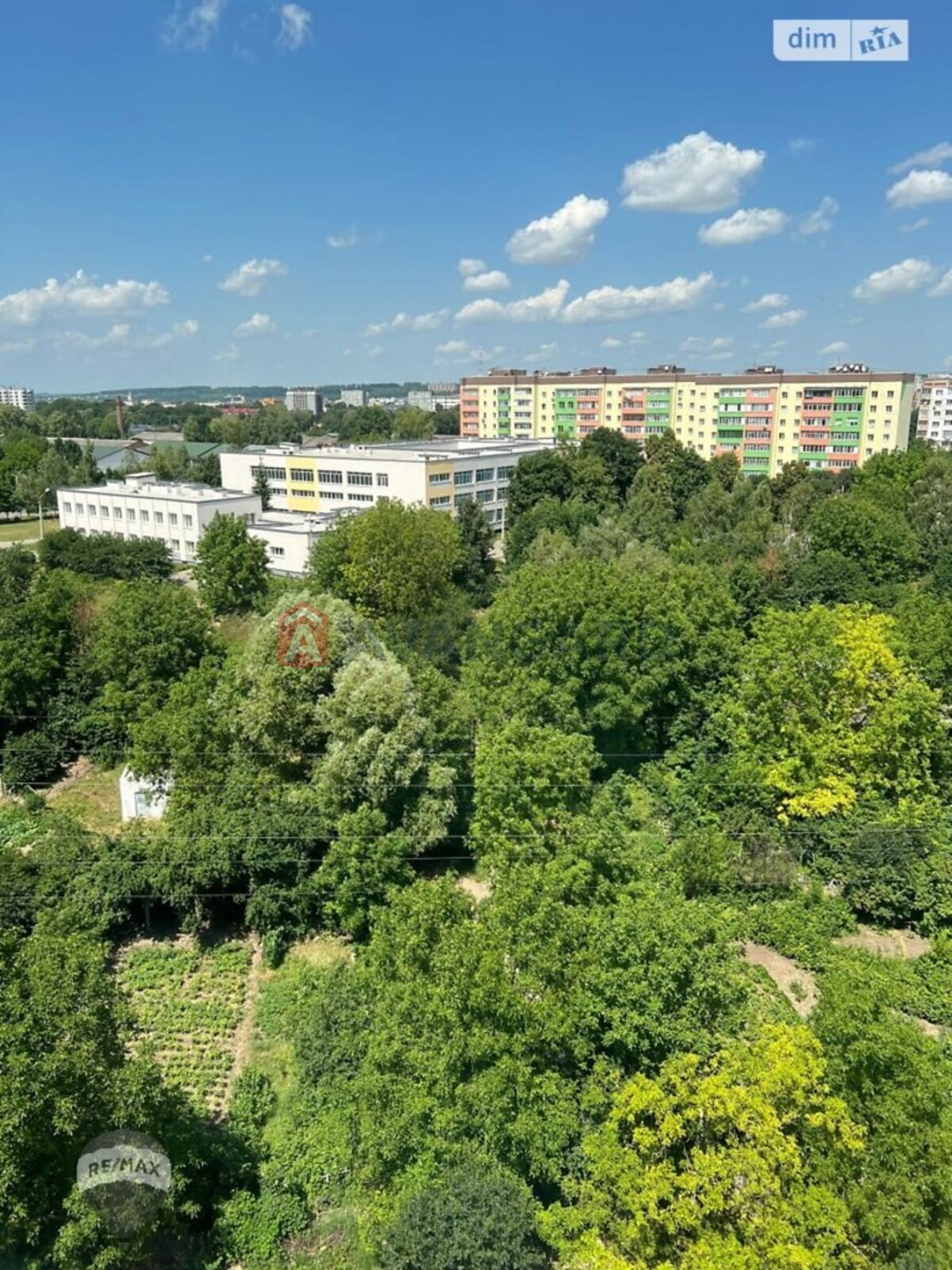 3 ��. ��������, 84/-/- ��. �., 10/10 ������ ���� 9