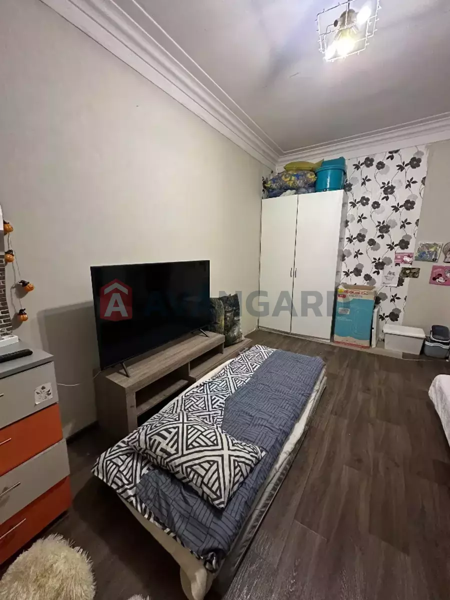 1 ��. ��������, 31/17/5 ��. �., 2/5 ������ ���� 4