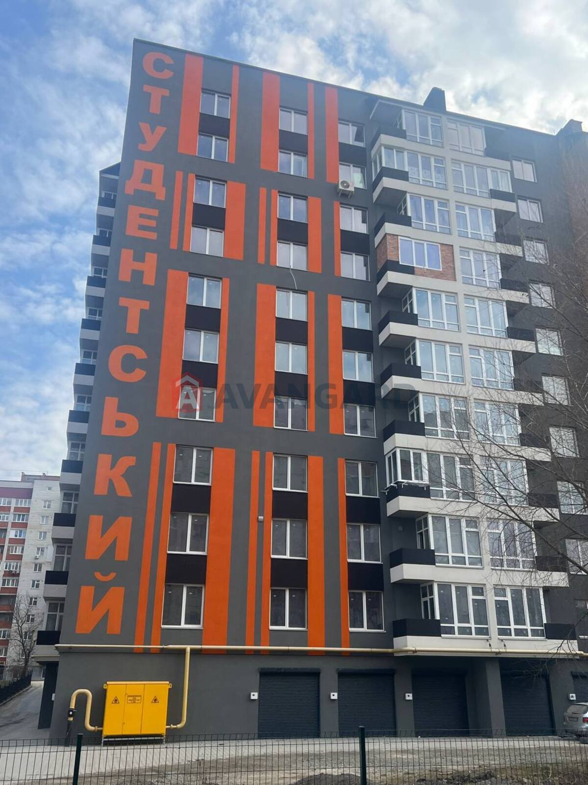 1 ��. ��������, 37/-/10 ��. �., 1/10 ������ ���� 9