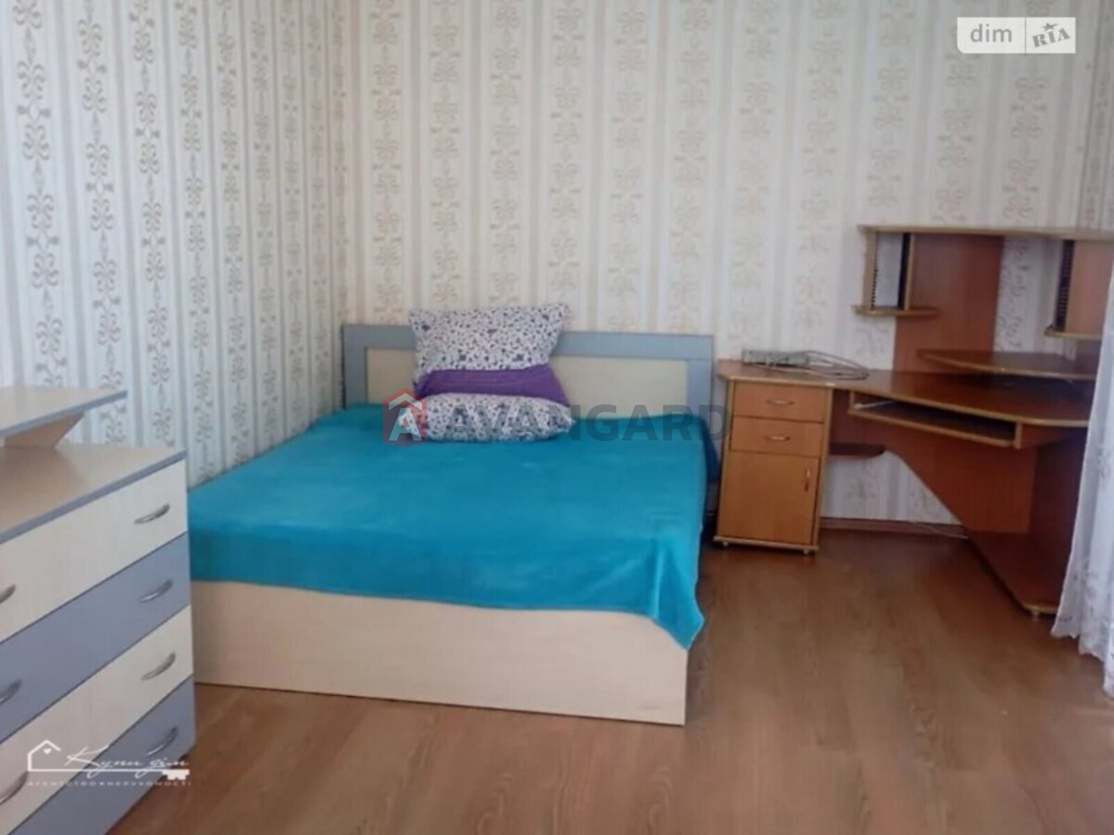 1 ��. ��������, 39/21/9 ��. �., 3/4 ������ ���� 1