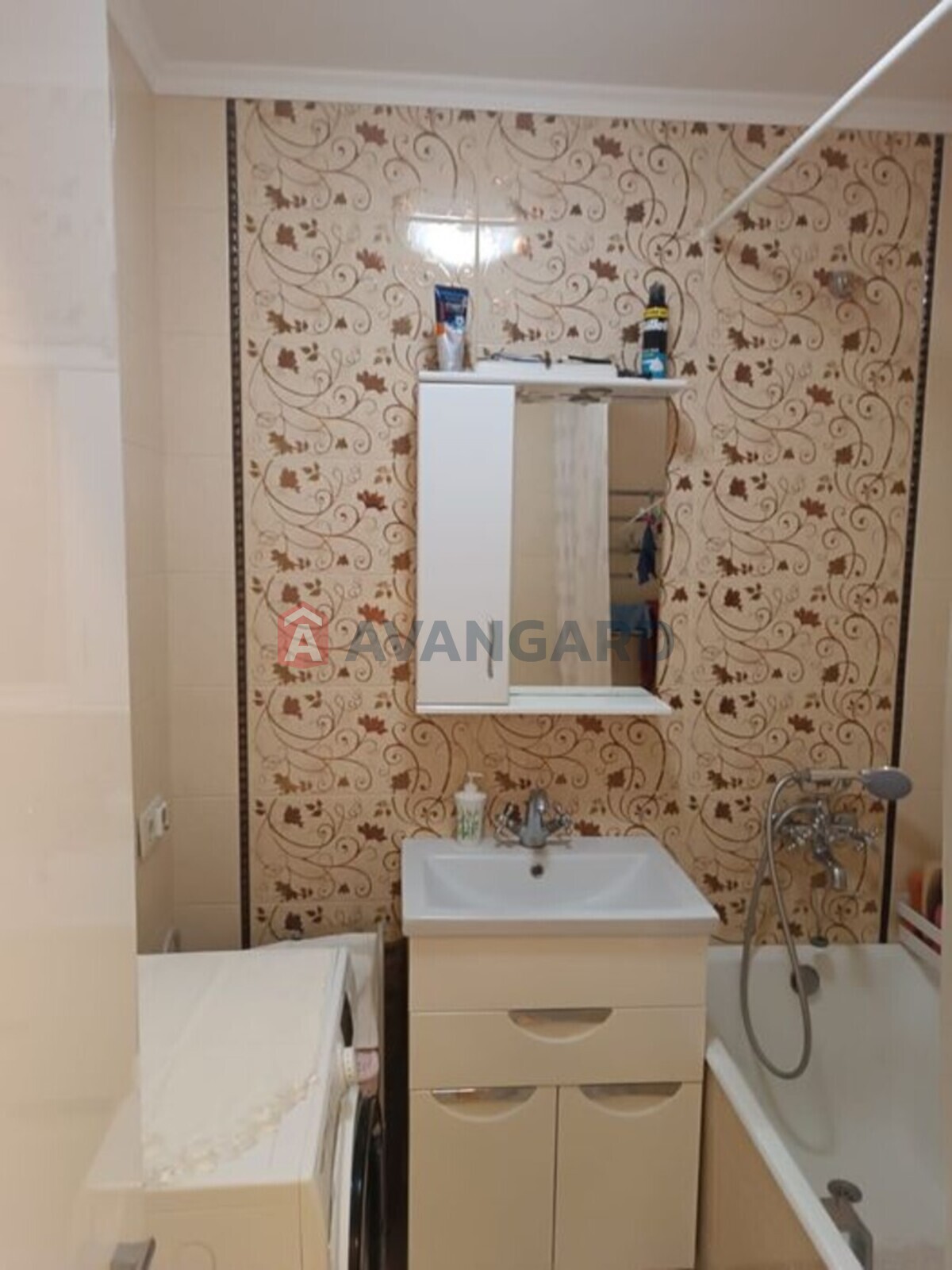 3 ��. ��������, 62/-/8 ��. �., 2/9 ������ ���� 6