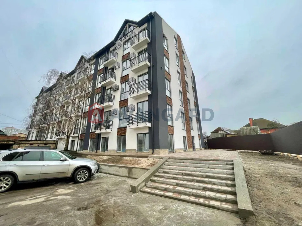 1 ��. ��������, 46/-/5 ��. �., 2/4 ������ ���� 10