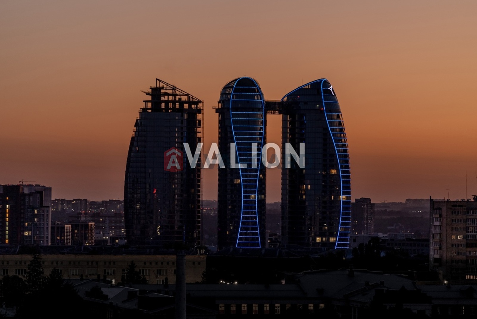 3 ��. ��������, 122/48/33 ��. �., 17/31 ������ ���� 1