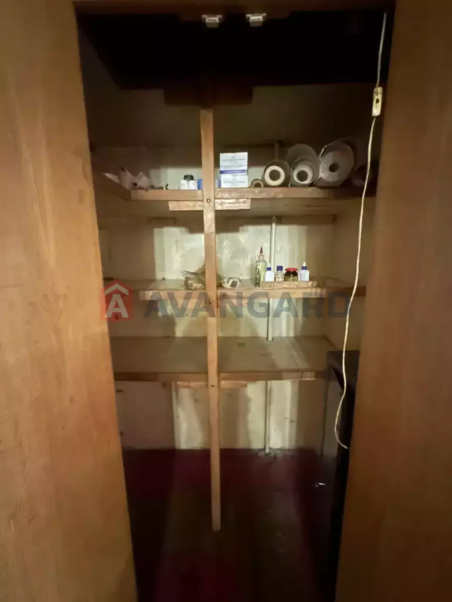 3 . , 72/-/9 . ., 6/9   8