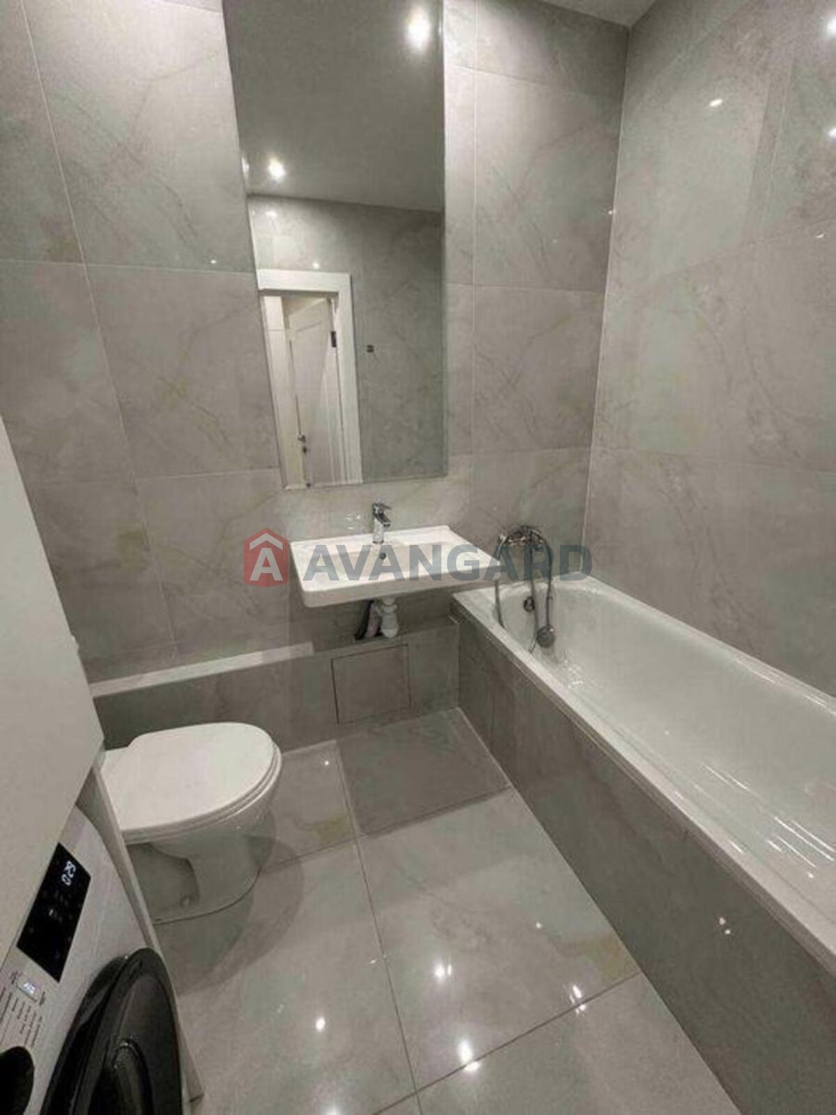 1 ��. ��������, 41/-/14 ��. �., 18/21 ������ ���� 11