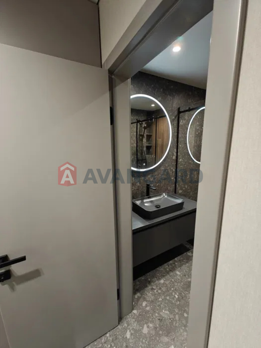 1 ��. ��������, 49/-/18 ��. �., 12/23 ������ ���� 4