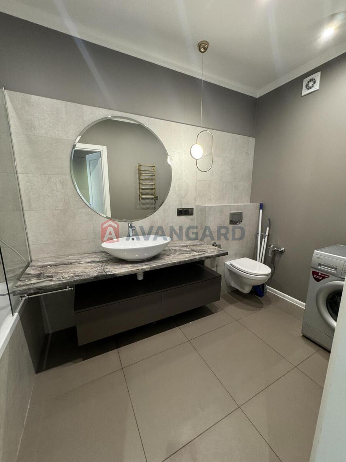 2 ��. ��������, 56/32/11 ��. �., 24/26 ������ ���� 10