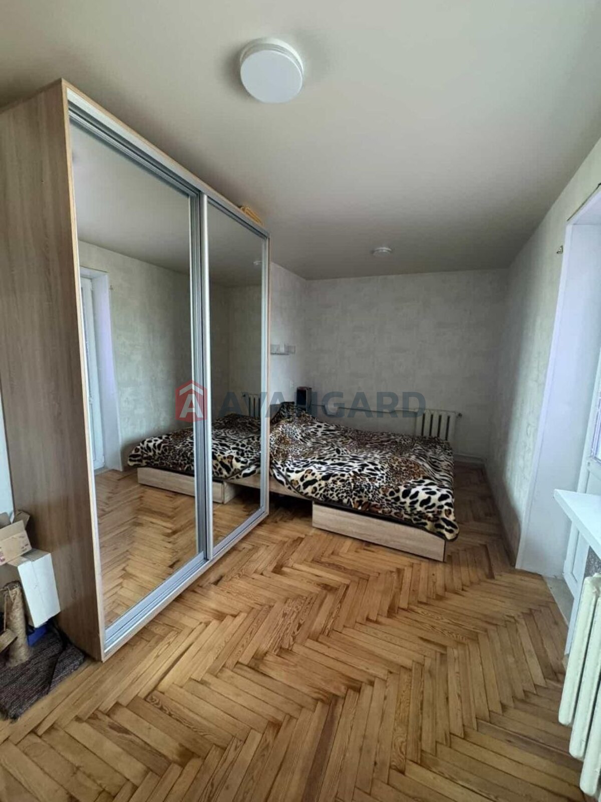 2 ����. ��������, 41/-/6 ��. �., 5/5 ���� ���� 13