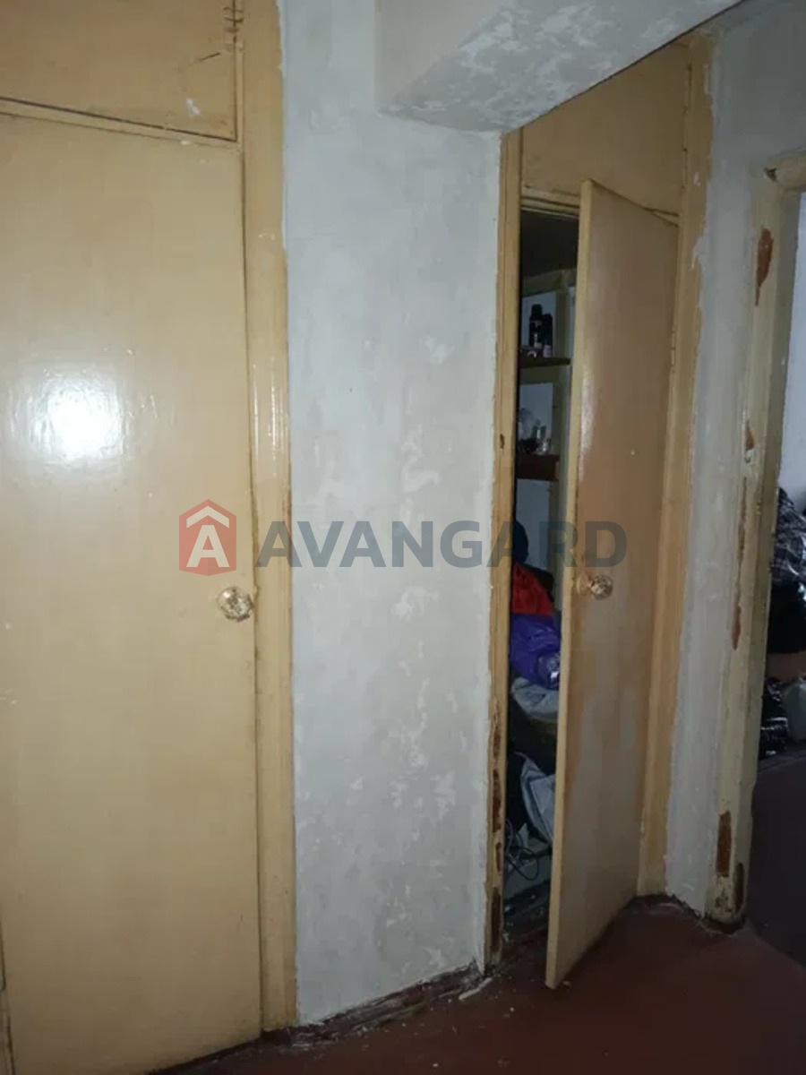 3 ����. ��������, 56/-/6 ��. �., 1/5 ���� ���� 5