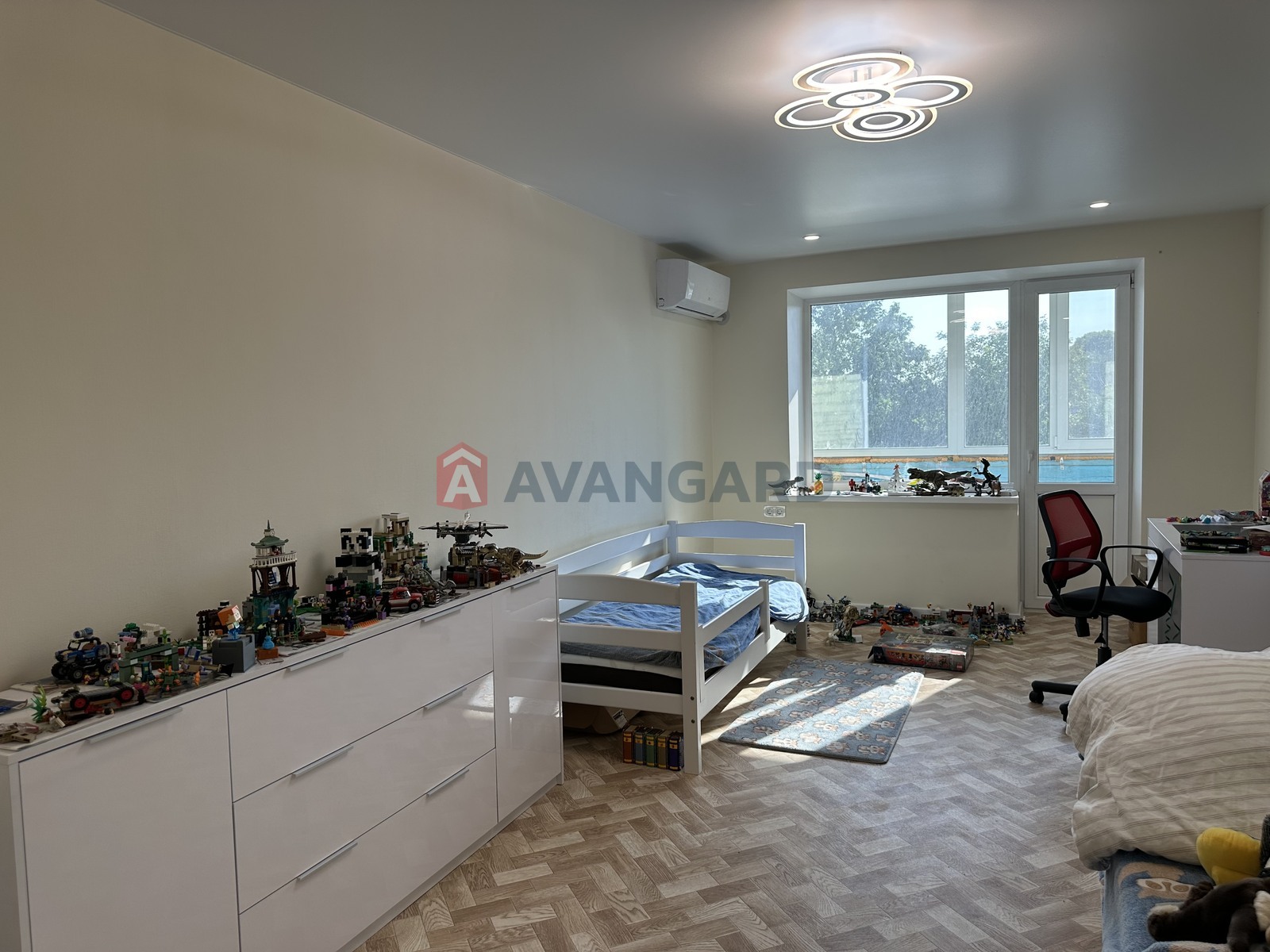 4 ��. ��������, 79/-/7 ��. �., 7/9 ������ ���� 2