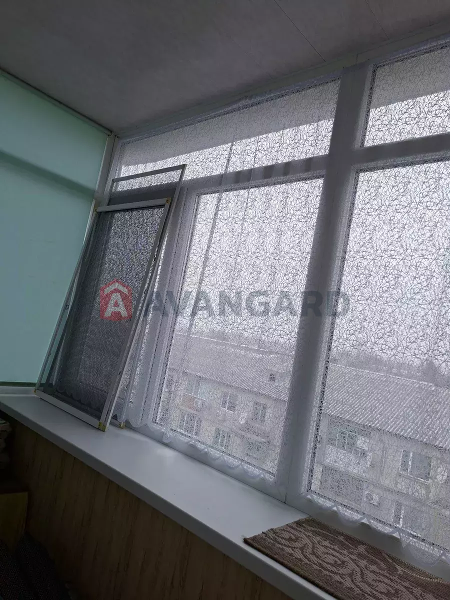 1 ��. ��������, 35/-/7 ��. �., 4/5 ������ ���� 4