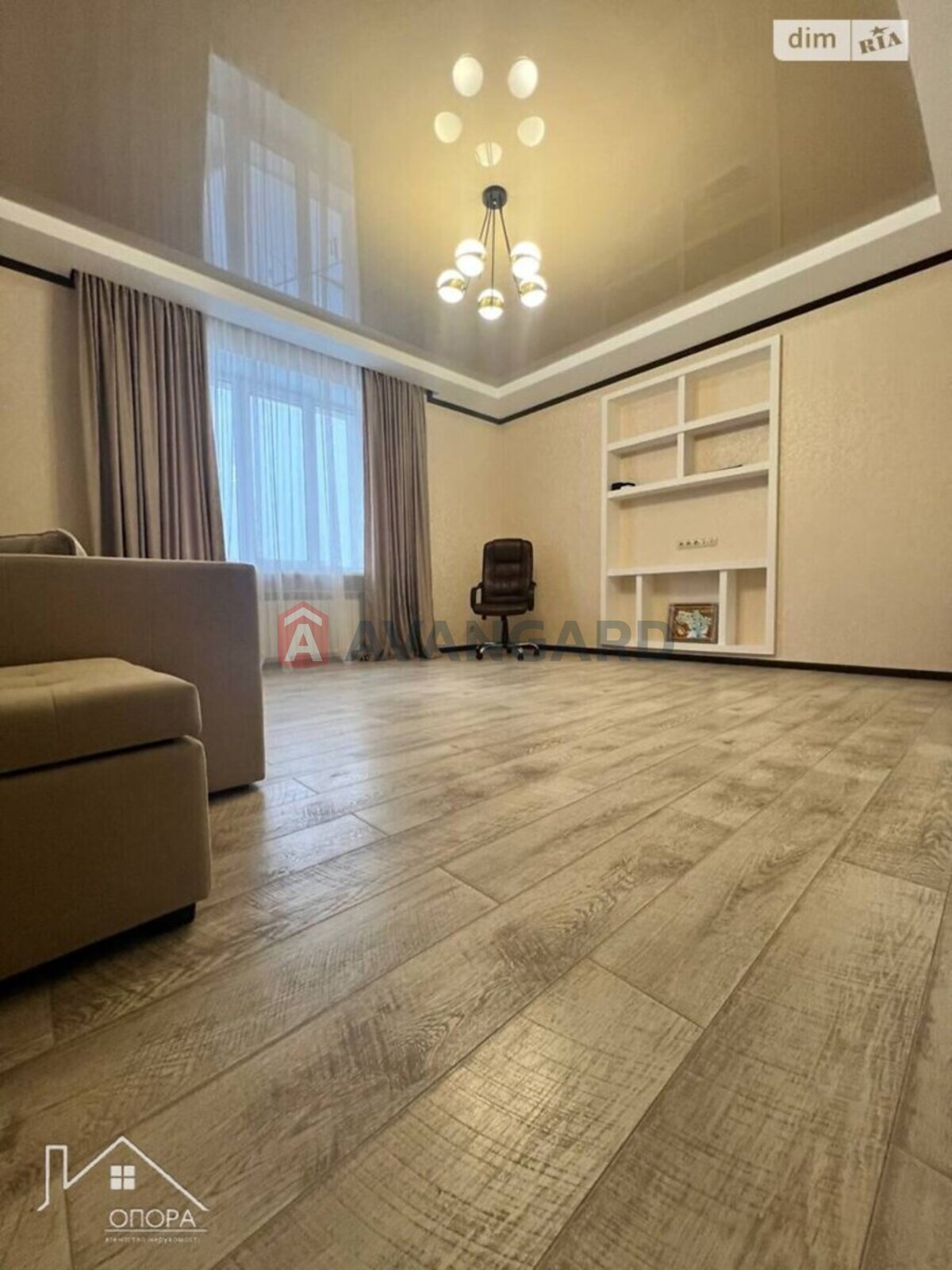 2 ��. ��������, 80/68/15 ��. �., 6/6 ������ ���� 1