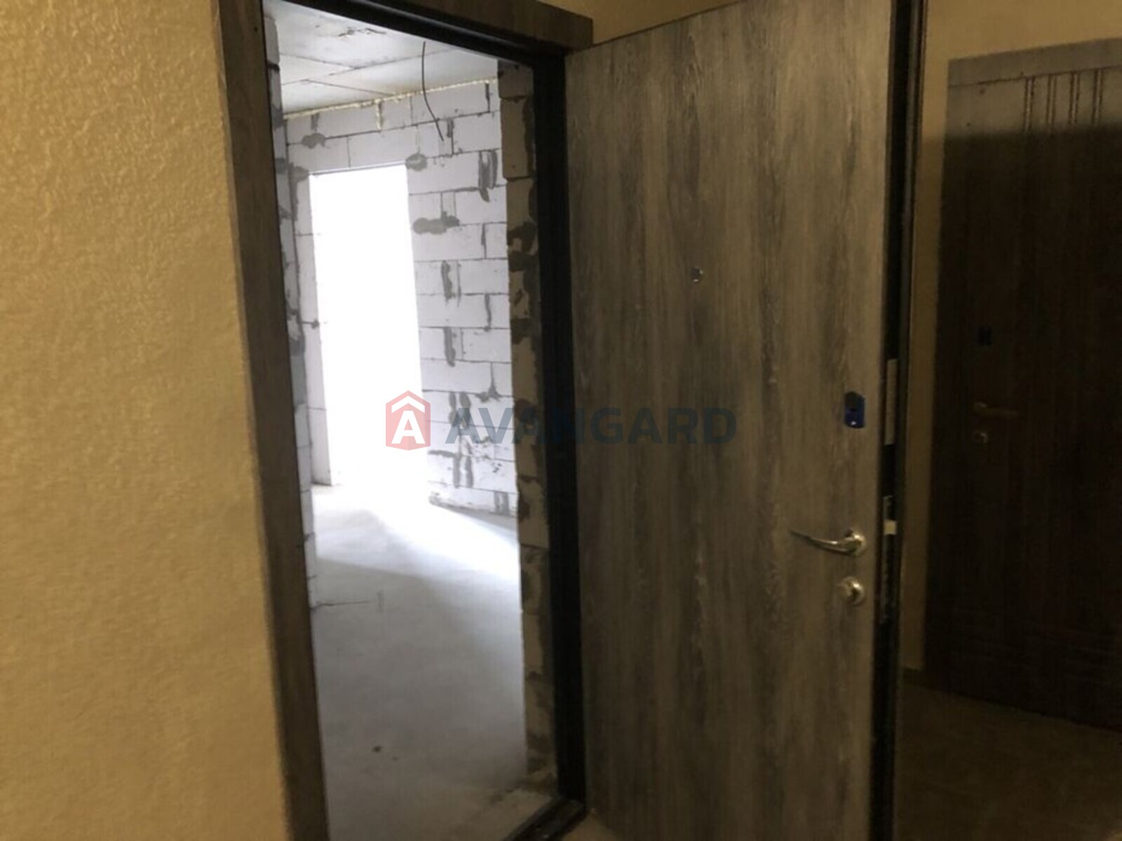 1 ��. ��������, 50/-/12 ��. �., 8/9 ������ ���� 3