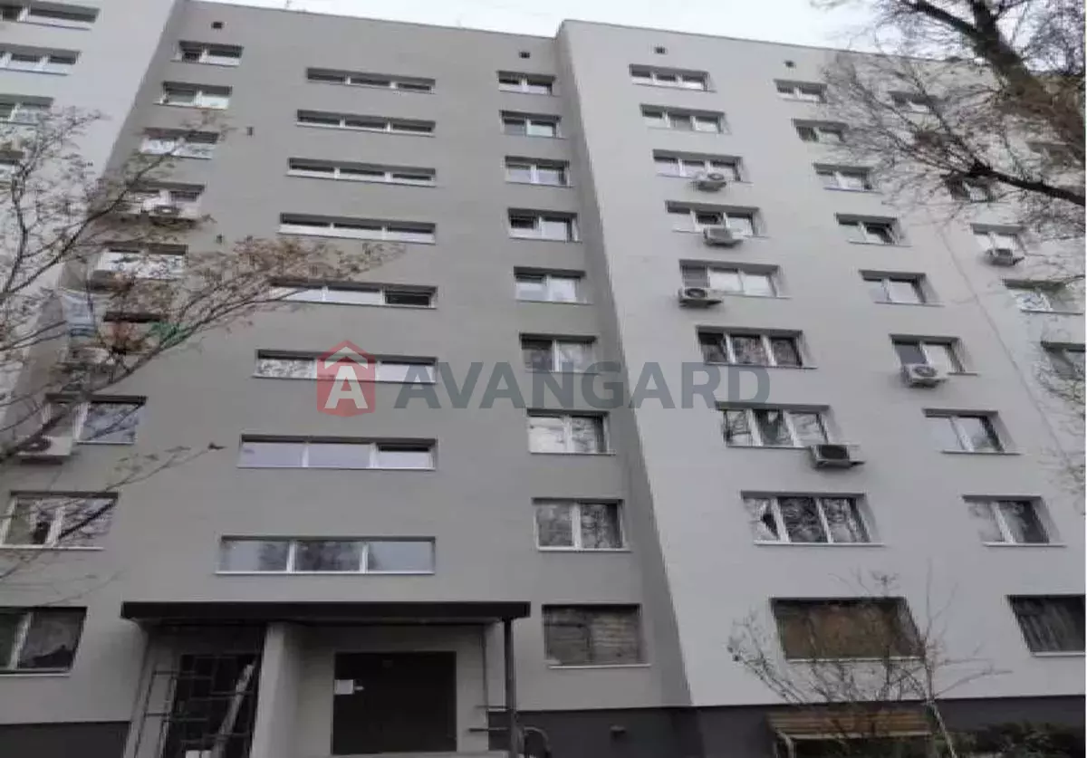 3 ����. ��������, 65/-/8 ��. �., 9/9 ���� ���� 3