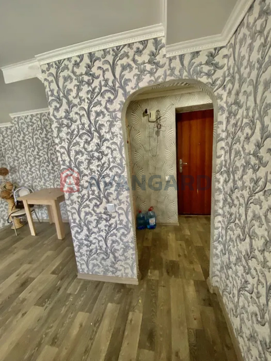 2 ��. ��������, 42/-/6 ��. �., 1/3 ������ ���� 7