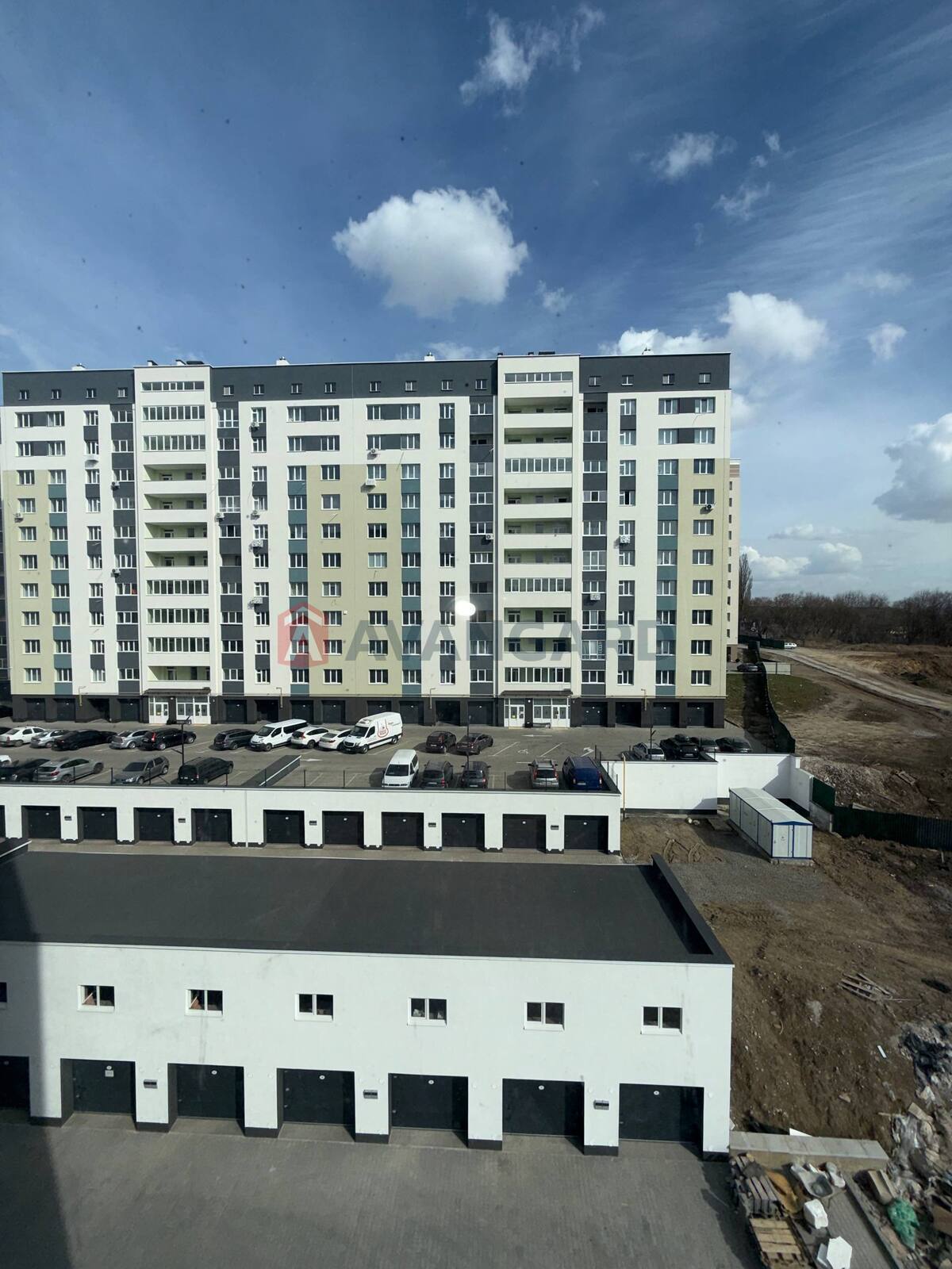 2 ��. ��������, 80.7/40/17 ��. �., 6/10 ������ ���� 12