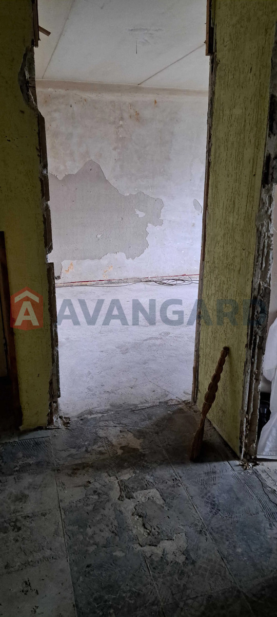 3 . , 68.5/-/9 . ., 5/9   4