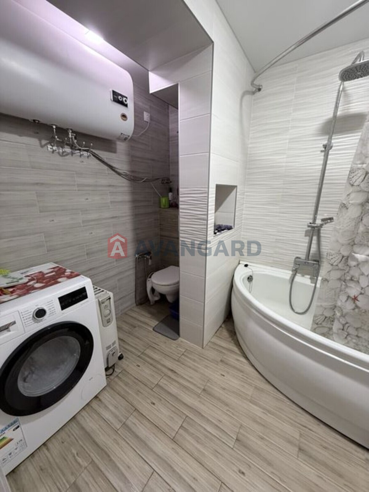 3 ����. ��������, 66/-/8 ��. �., 1/9 ���� ���� 8