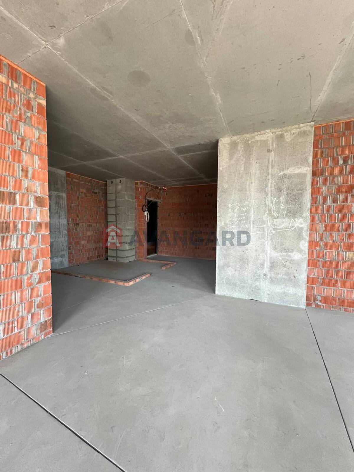 3 ��. ��������, 75,4/70/5 ��. �., 10/36 ������ ���� 9