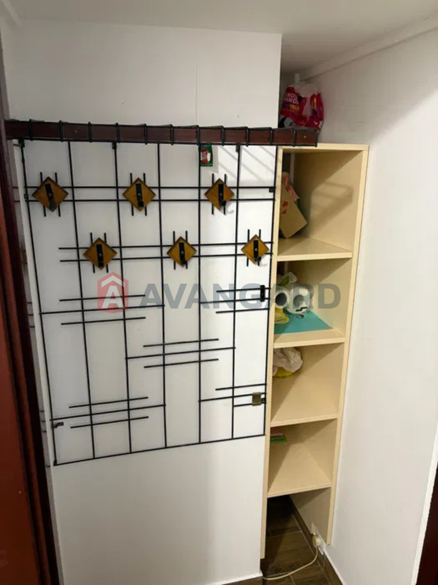 1 ��. ��������, 45/-/6 ��. �., 3/5 ������ ���� 18