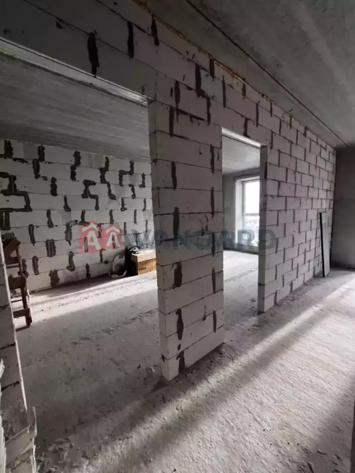 2 ��. ��������, 77/-/- ��. �., 9/9 ������ ���� 17