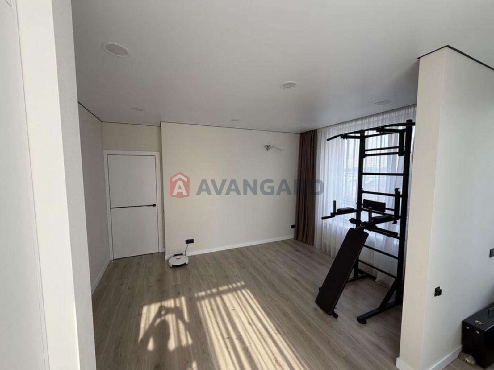 2 ��. ��������, 71/-/21 ��. �., 3/25 ������ ���� 7