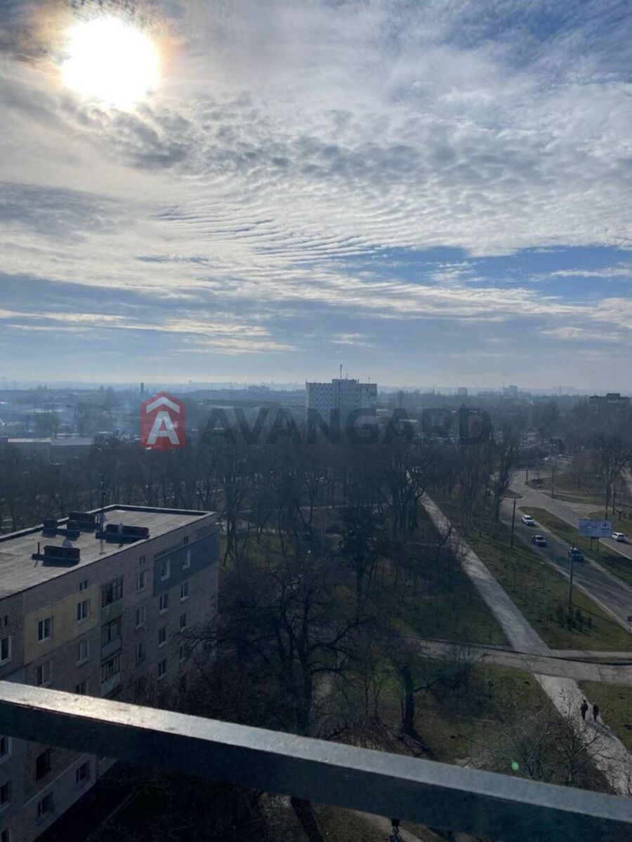 2 ��. ��������, 82/-/41 ��. �., 10/11 ������ ���� 2