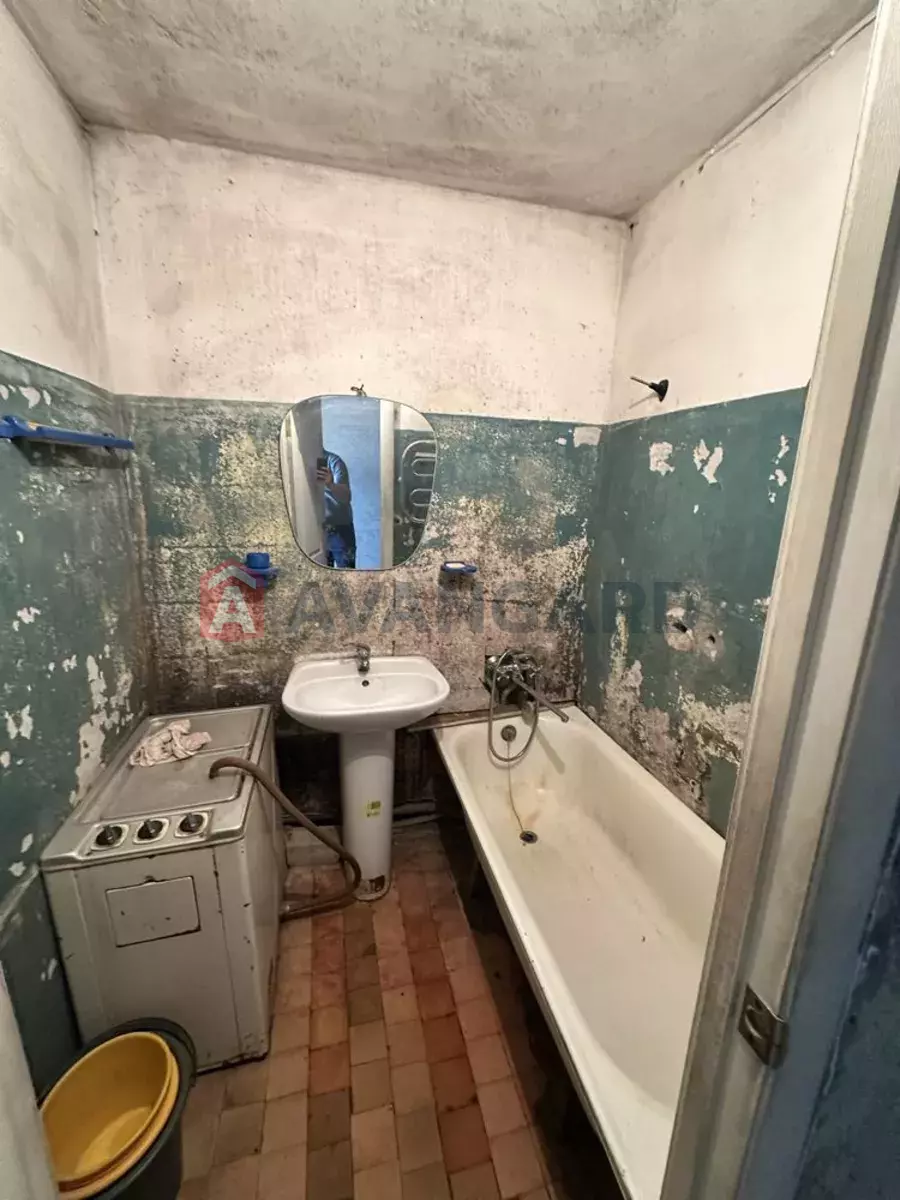 3 ����. ��������, 65/-/9 ��. �., 9/9 ���� ���� 6