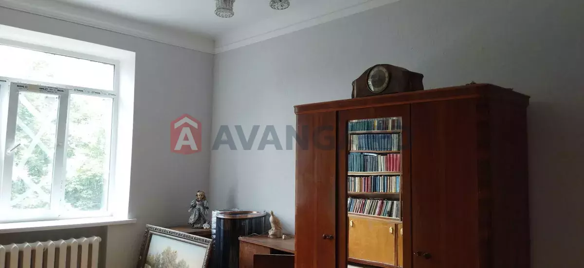 2 ��. ��������, 58/-/9 ��. �., 2/2 ������ ���� 1