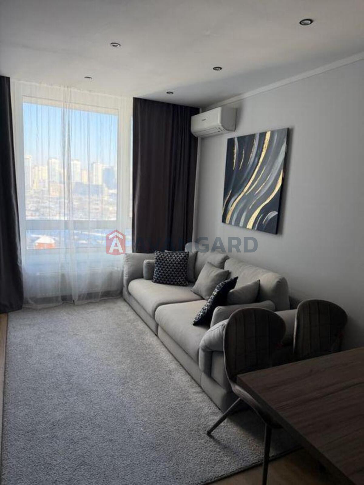 1 ����. ��������, 48/-/20 ��. �., 12/12 ���� ���� 7