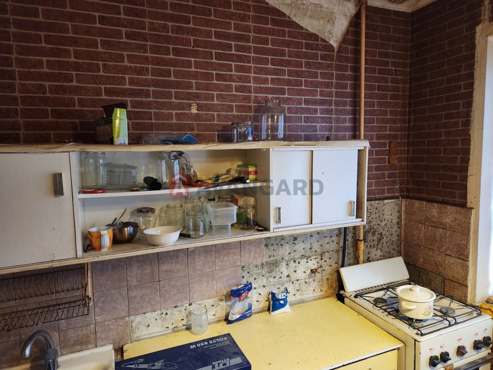 2 ����. ��������, 53/28/8 ��. �., 6/12 ���� ���� 14