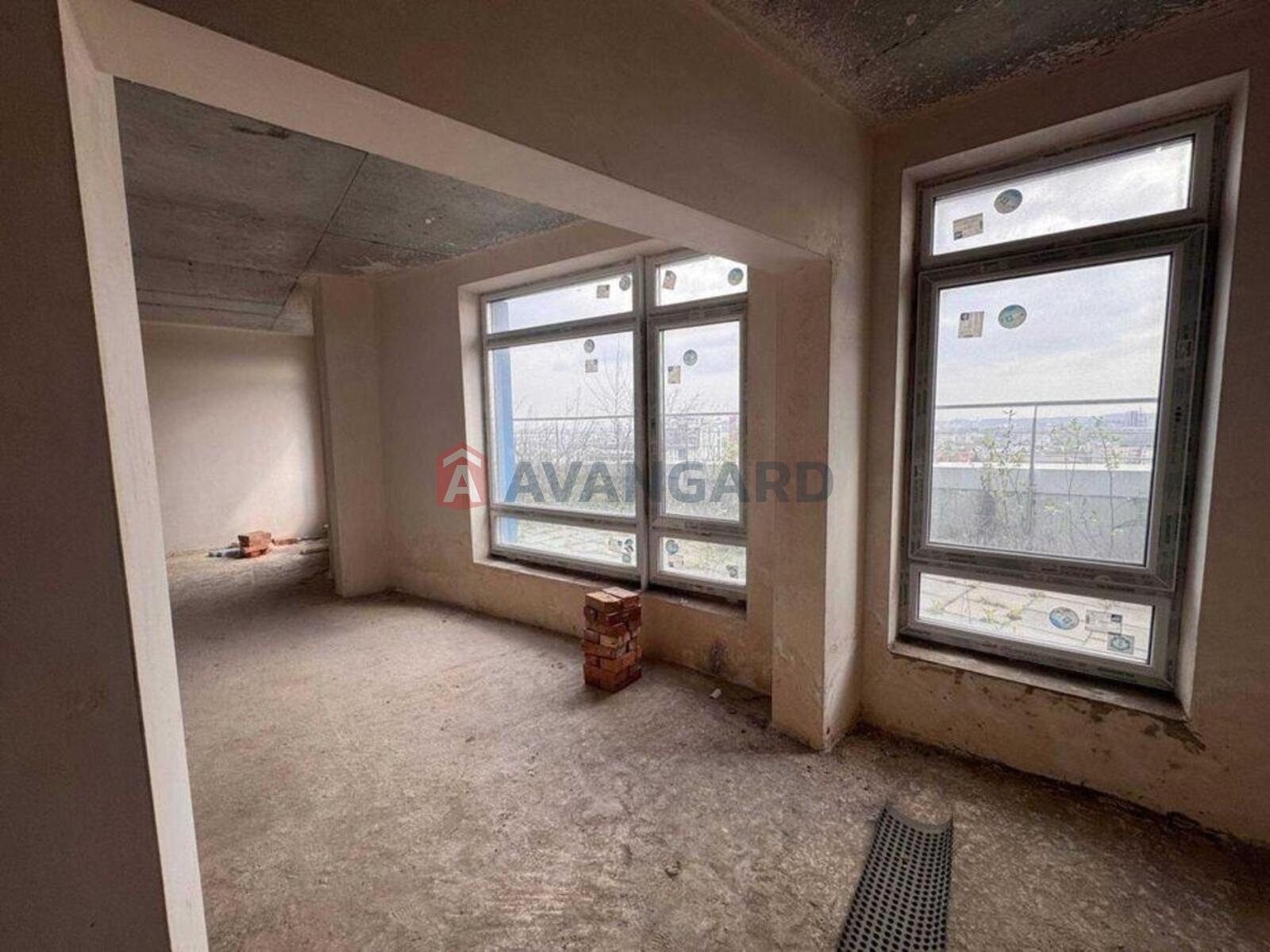 5 ��. ��������, 212/-/45 ��. �., 15/16 ������ ���� 8