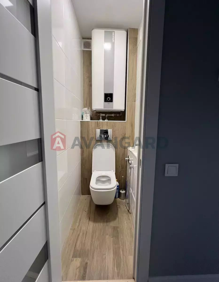 3 ��. ��������, 65/-/11 ��. �., 7/9 ������ ���� 30