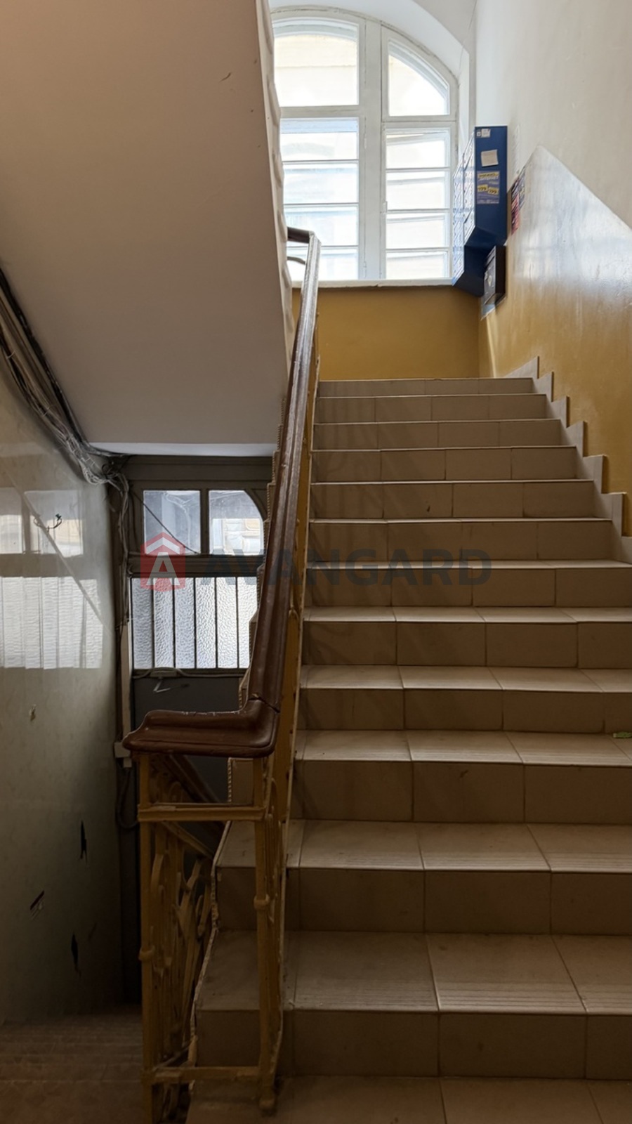 6 ��. ��������, 388/210/24 ��. �., 5/6 ������ ���� 14