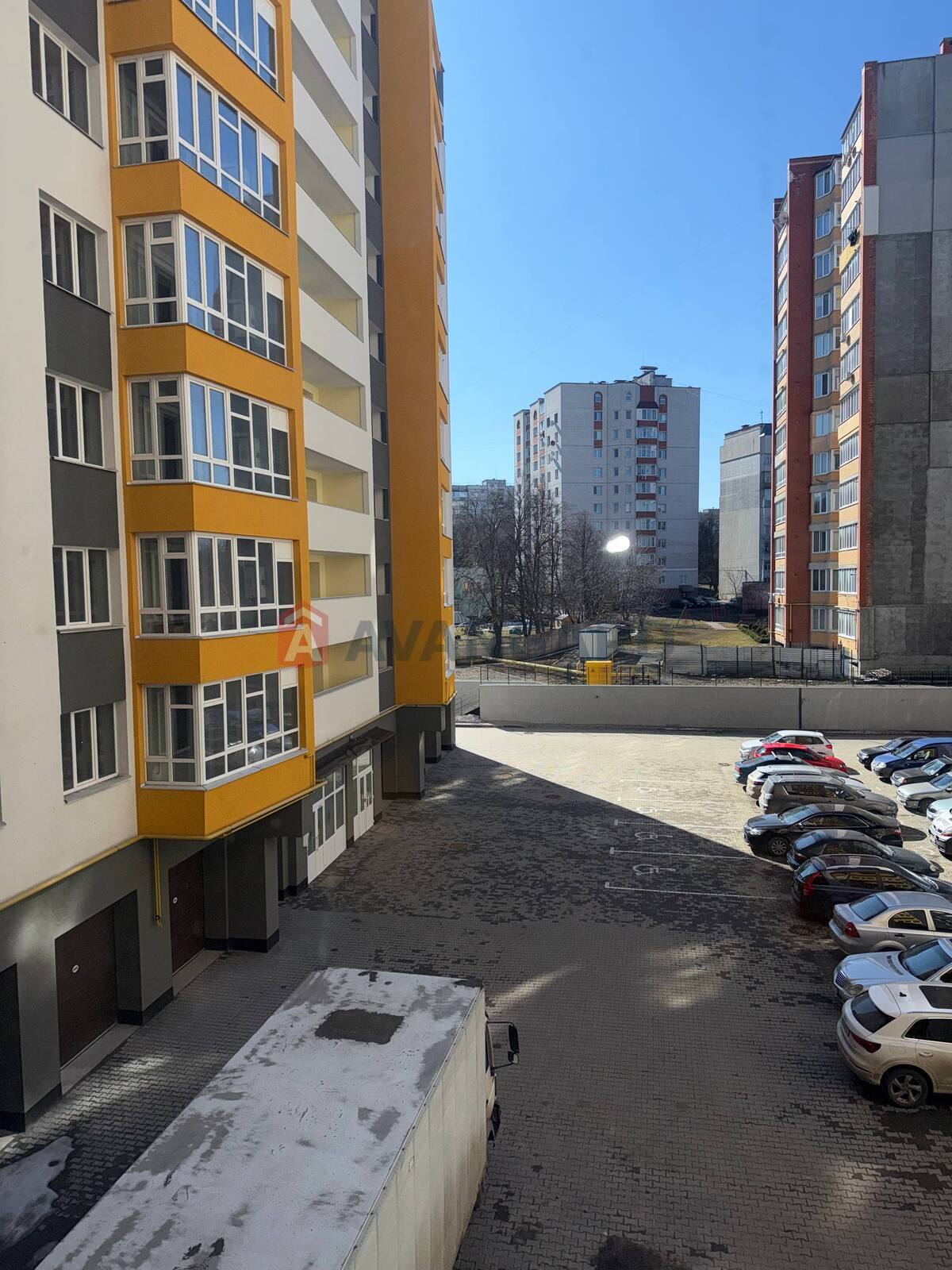 1 кім. квартира, 46/25/12 кв. м., 2/10 поверх фото 5 1 кім. квартира, 46/25/12 кв. м., 2/10 поверх фото 5