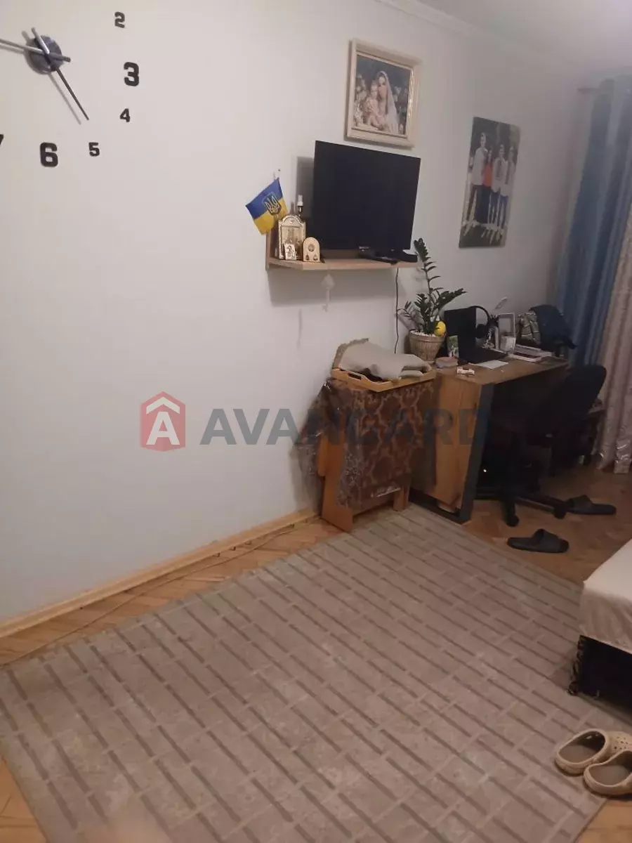 3 ��. ��������, 63/-/6 ��. �., 3/5 ������ ���� 3