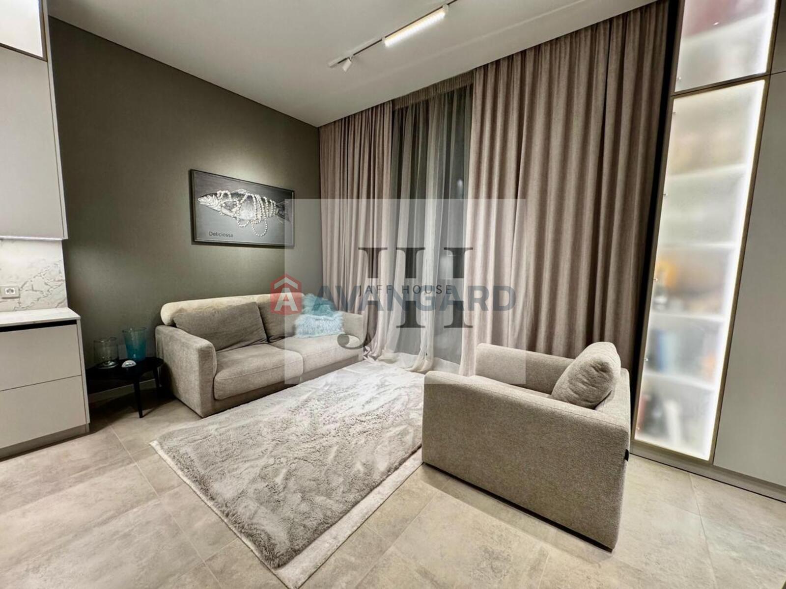 2 ��. ��������, 65/35/20 ��. �., 5/8 ������ ���� 2