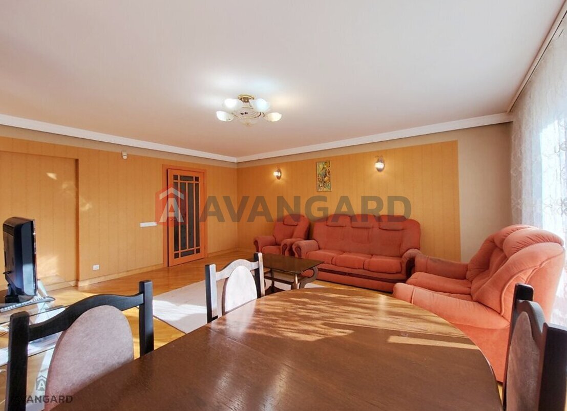 3 ��. ��������, 114/45/35 ��. �., 2/9 ������ ���� 7