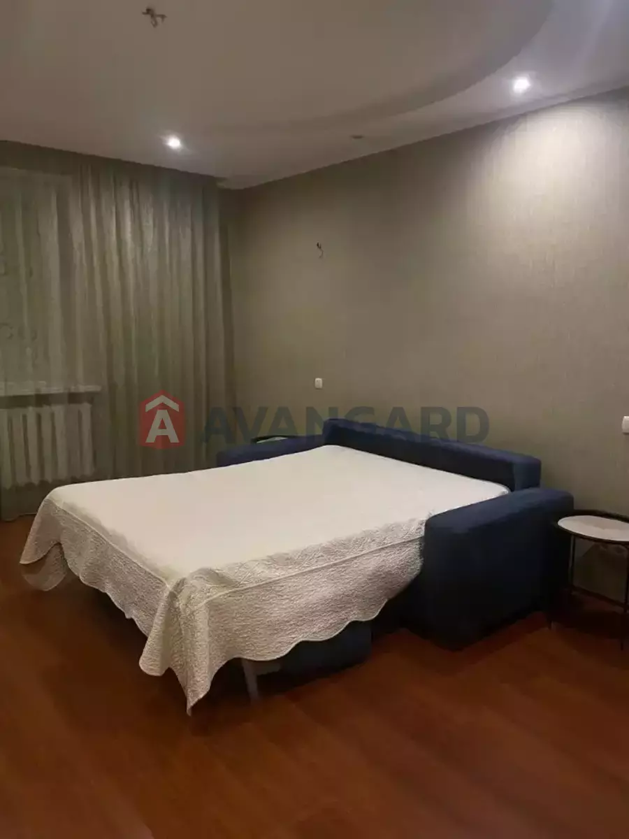 4 ��. ��������, 104/60/20 ��. �., 10/10 ������ ���� 4