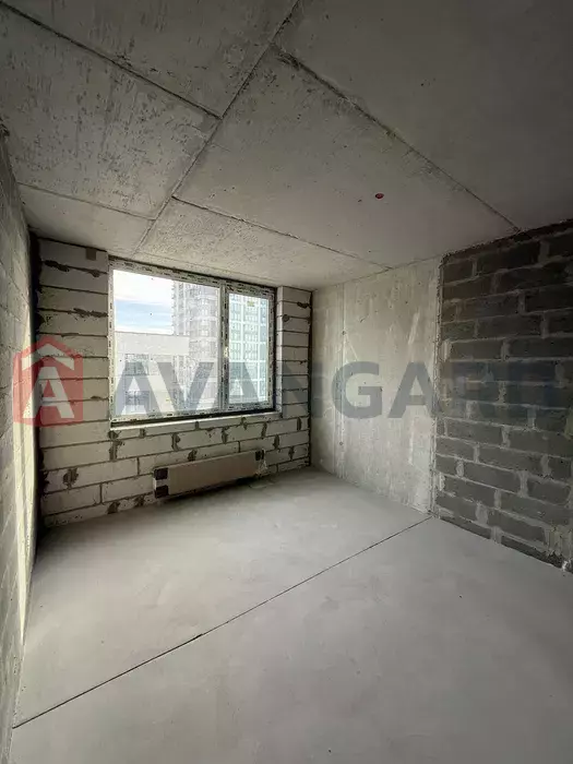 2 ��. ��������, 76/-/18 ��. �., 15/25 ������ ���� 14