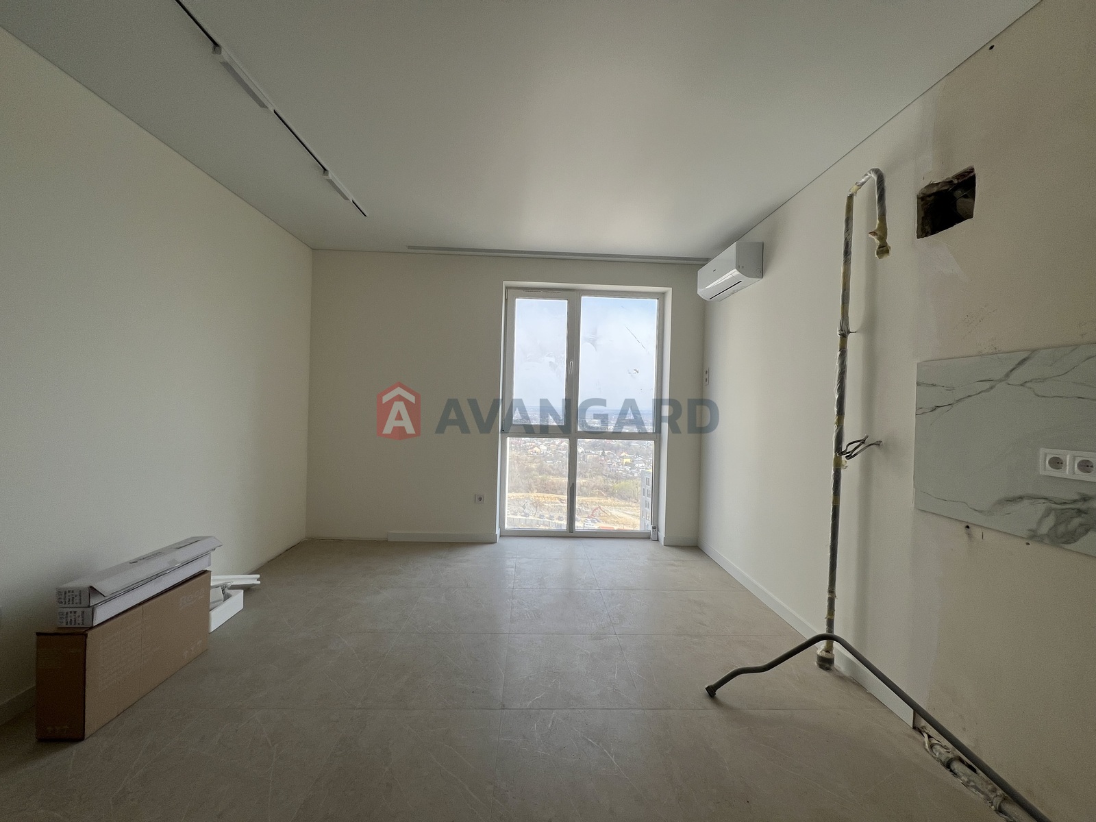 1 ��. ��������, 43/16/18 ��. �., 9/9 ������ ���� 5