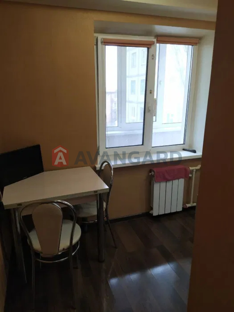 1 ��. ��������, 34/-/7 ��. �., 6/9 ������ ���� 3