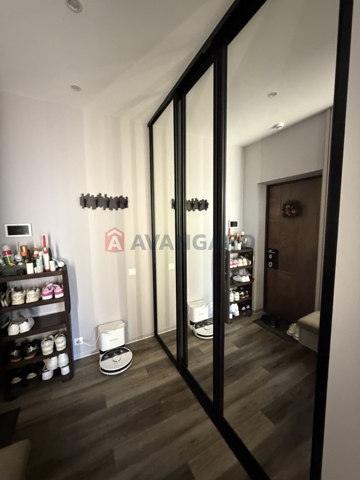 2 ��. ��������, 67/51/11 ��. �., 11/26 ������ ���� 4