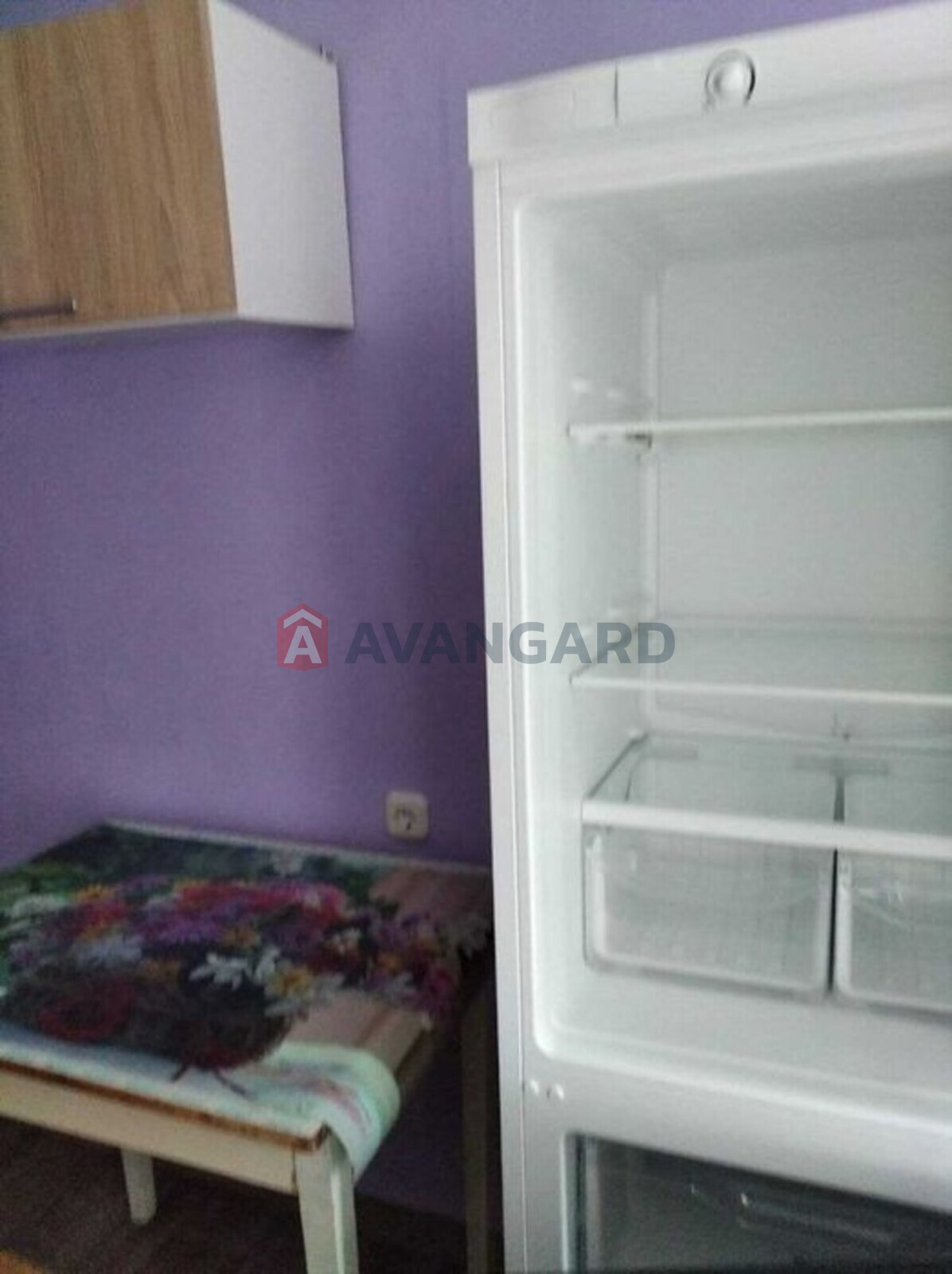 2 ��. ��������, 47/-/7 ��. �., 2/9 ������ ���� 3