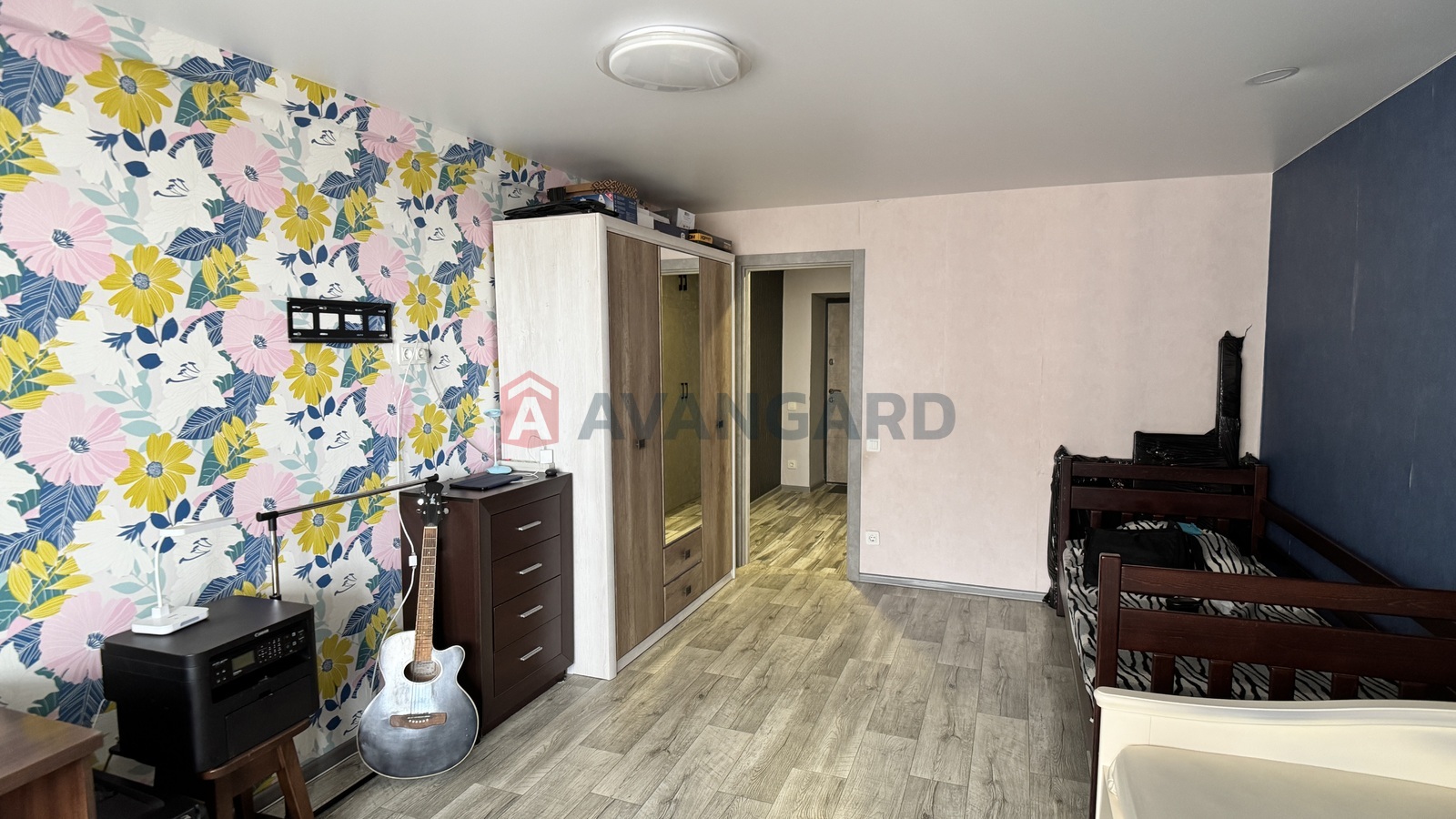 3 ��. ��������, 70/33/20 ��. �., 11/14 ������ ���� 13