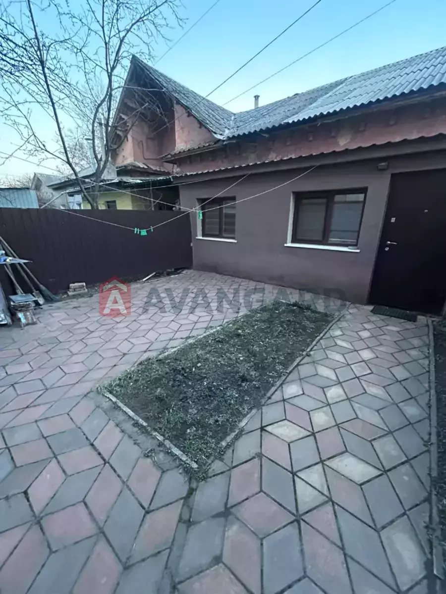 2 ����. ��������, 51/-/5 ��. �., 1/1 ���� ���� 19